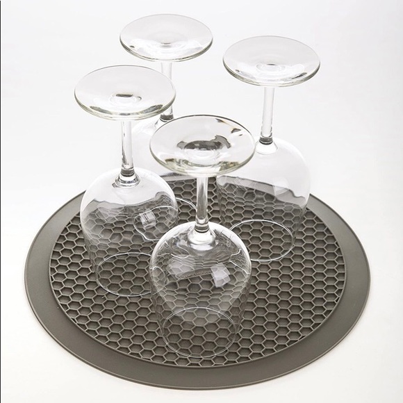 Prep Solutions 100% Silicone Heat Resistant Multifunctional Mat, 12" Diameter. - Picture 3 of 8